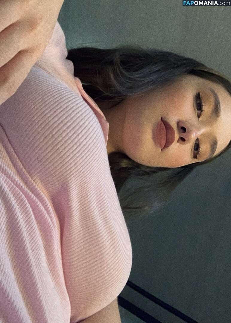 Mayukisu / Yotanwas Nahý OnlyFans  Uniklá fotka #1