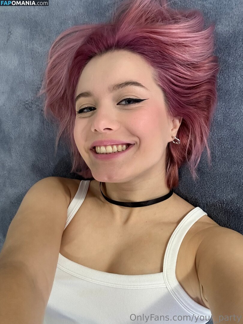 b.joint.queen / your_bj_queen Nahý OnlyFans  Uniklá fotka #1