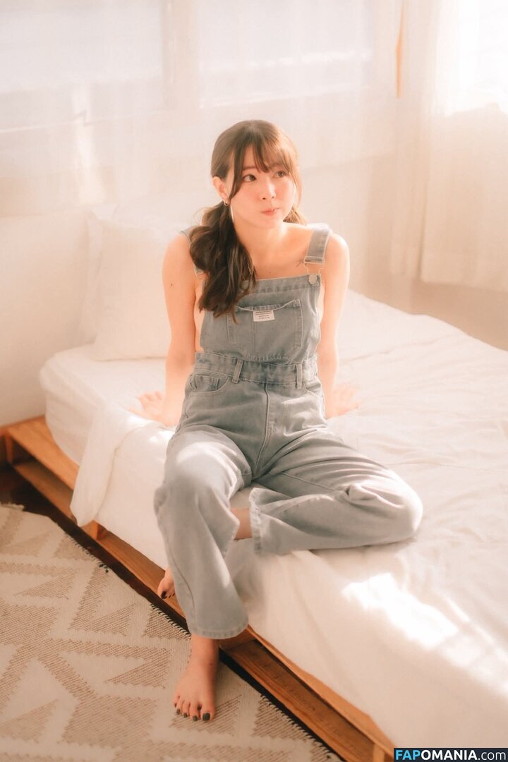 Yunjing Saehun / yun.jinxx Nahý OnlyFans  Uniklá fotka #15
