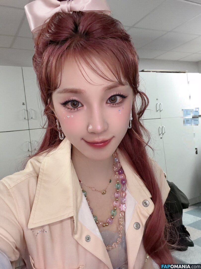 _Yuqi_ / https: / yuqisong.923 / yuqisun Nahý OnlyFans  Uniklá fotka #28