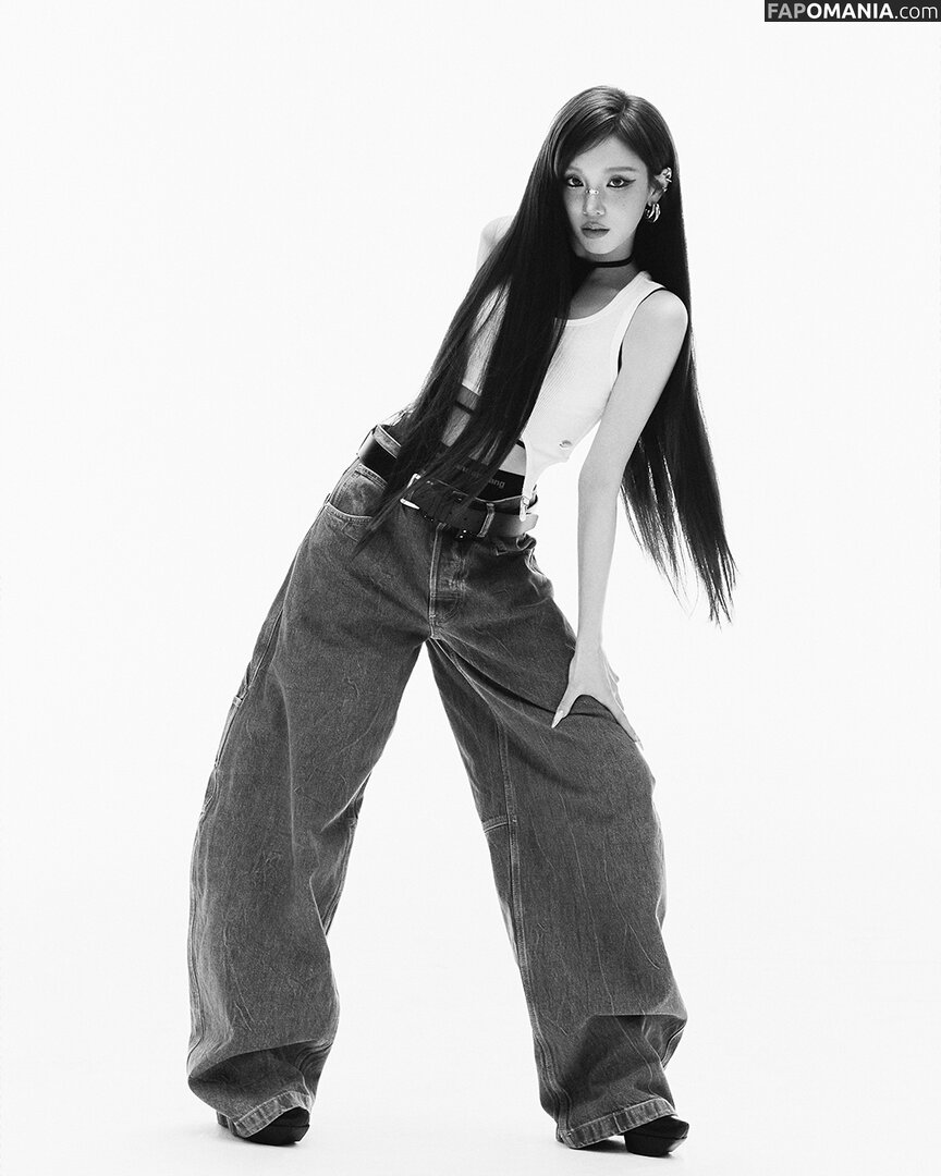 _Yuqi_ / https: / yuqisong.923 / yuqisun Nahý OnlyFans  Uniklá fotka #34