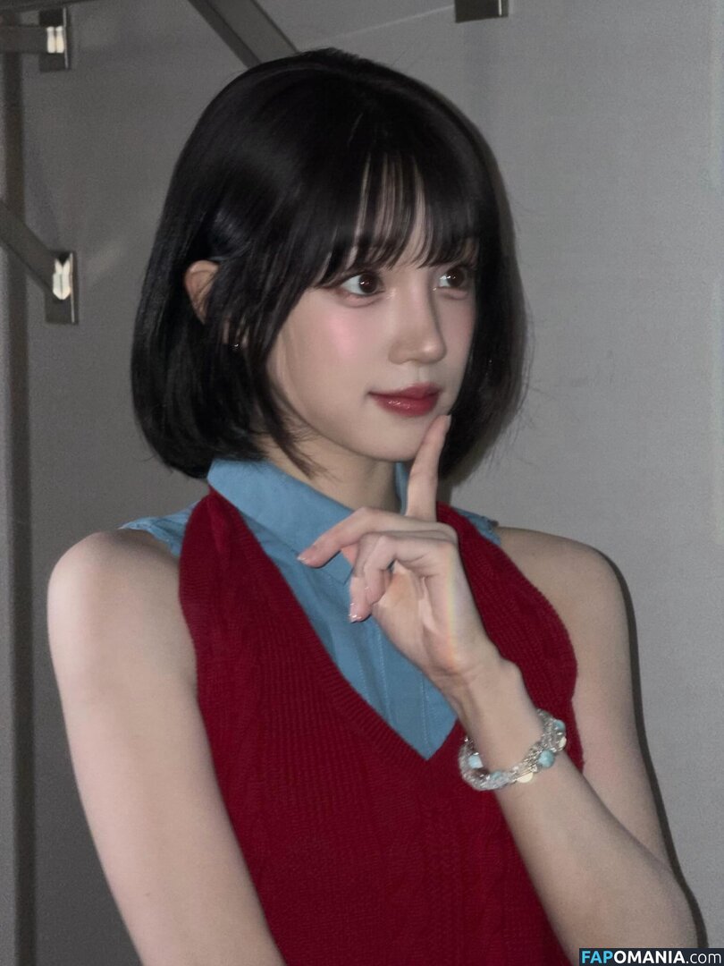 _Yuqi_ / https: / yuqisong.923 / yuqisun Nahý OnlyFans  Uniklá fotka #36