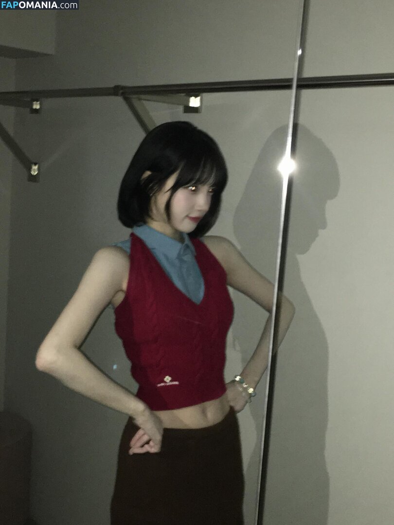 _Yuqi_ / https: / yuqisong.923 / yuqisun Nahý OnlyFans  Uniklá fotka #47