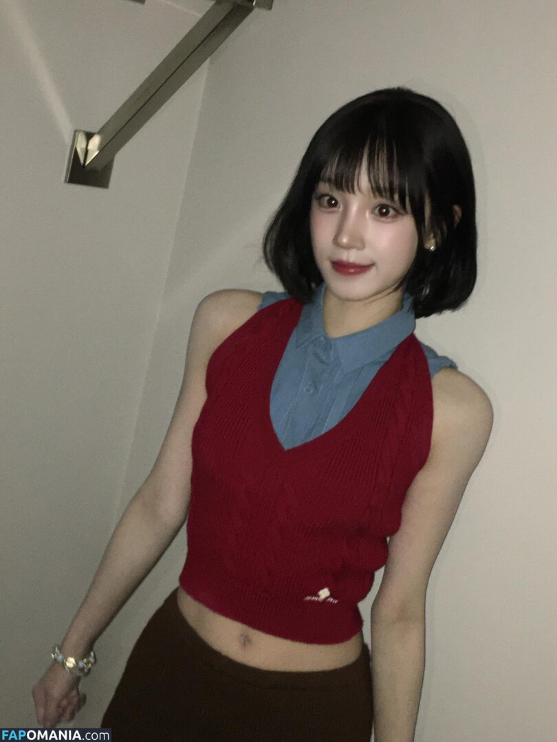 _Yuqi_ / https: / yuqisong.923 / yuqisun Nahý OnlyFans  Uniklá fotka #53