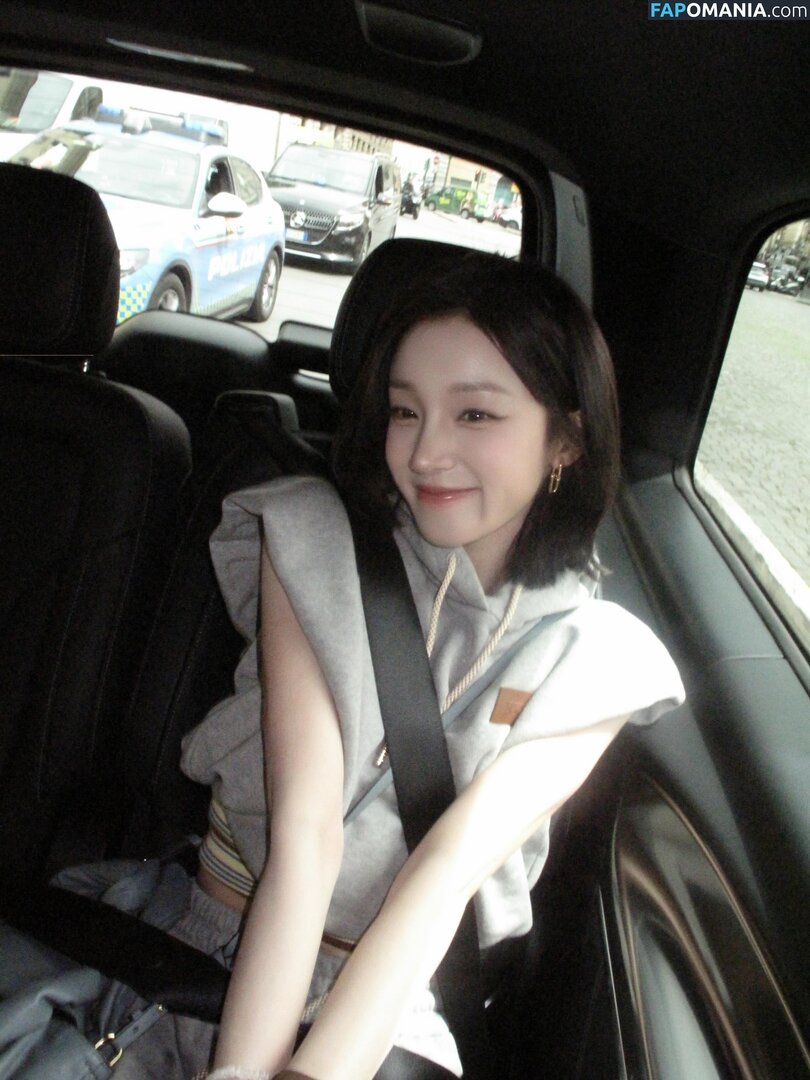 _Yuqi_ / https: / yuqisong.923 / yuqisun Nahý OnlyFans  Uniklá fotka #71