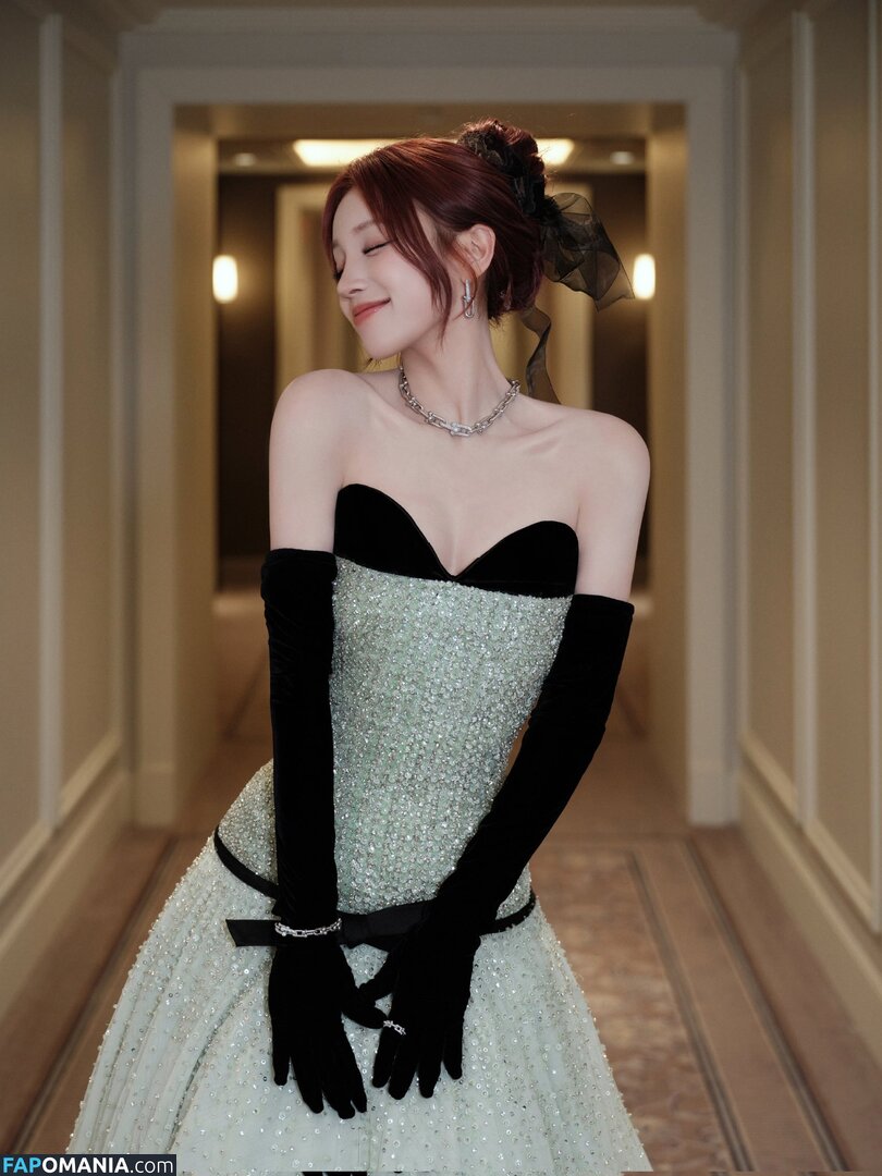 _Yuqi_ / https: / yuqisong.923 / yuqisun Nahý OnlyFans  Uniklá fotka #84