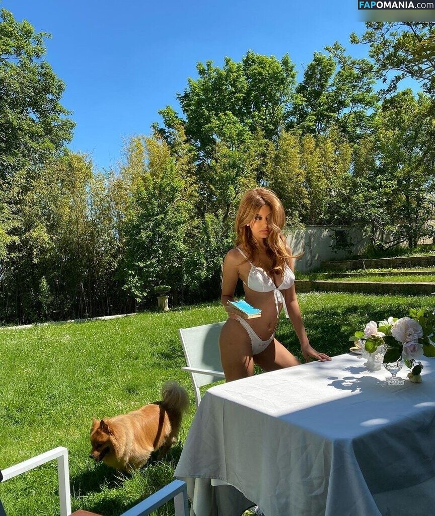Zahia Dehar / zahiaofficiel Nahý OnlyFans  Uniklá fotka #299