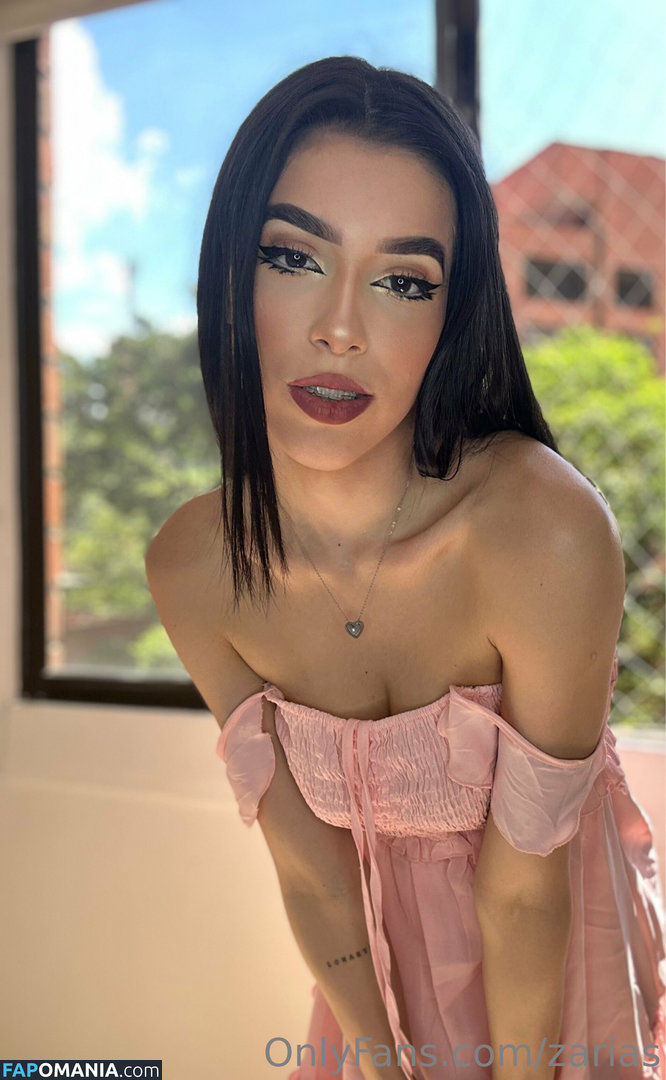 Zarias / ofzarias Nahý OnlyFans  Uniklá fotka #11