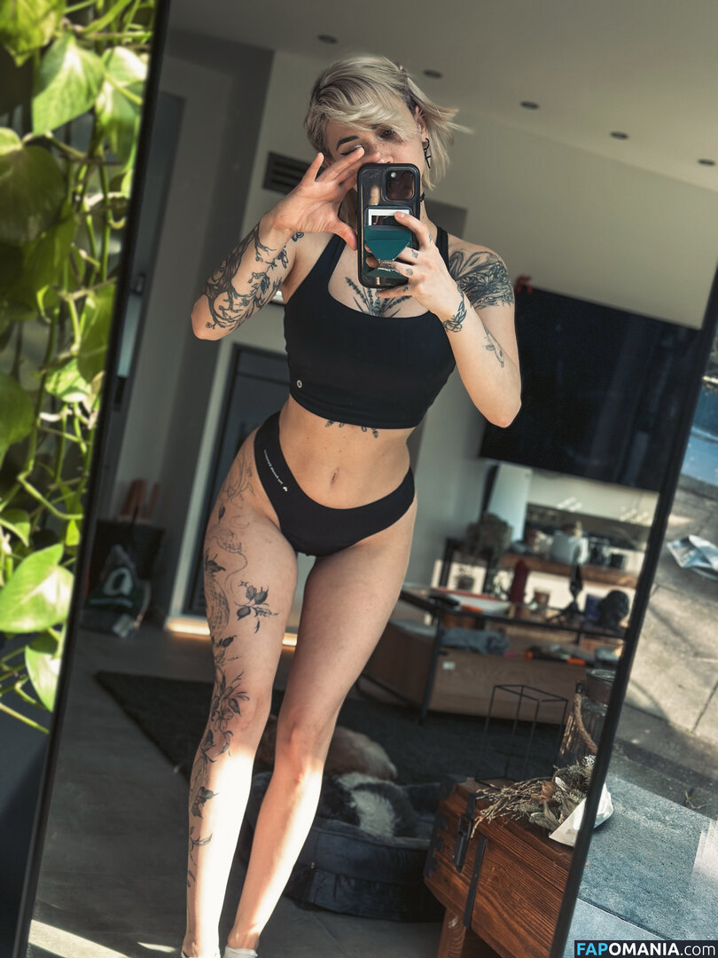 Zayuri / itsayurind / zayuriof Nahý OnlyFans  Uniklá fotka #5