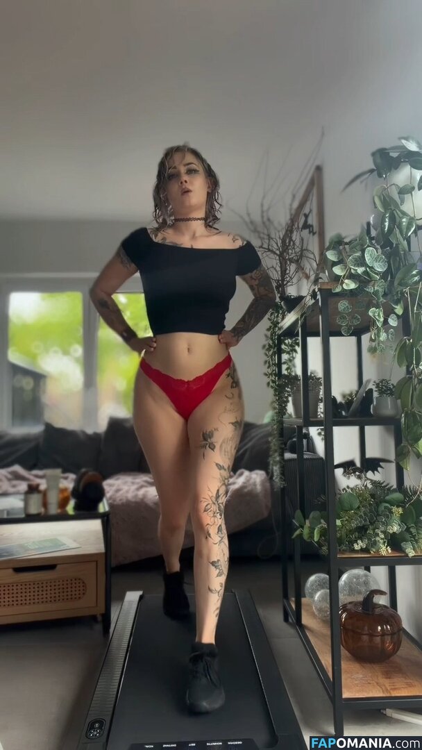 Zayuri / itsayurind / zayuriof Nahý OnlyFans  Uniklá fotka #14