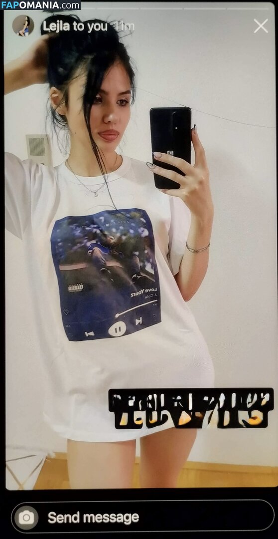 Zenicke Drolje / __bedra__ / huskicchanaa / lara._croft._ / mmiijjaaa / sisicmedina Nahý OnlyFans  Uniklá fotka #8