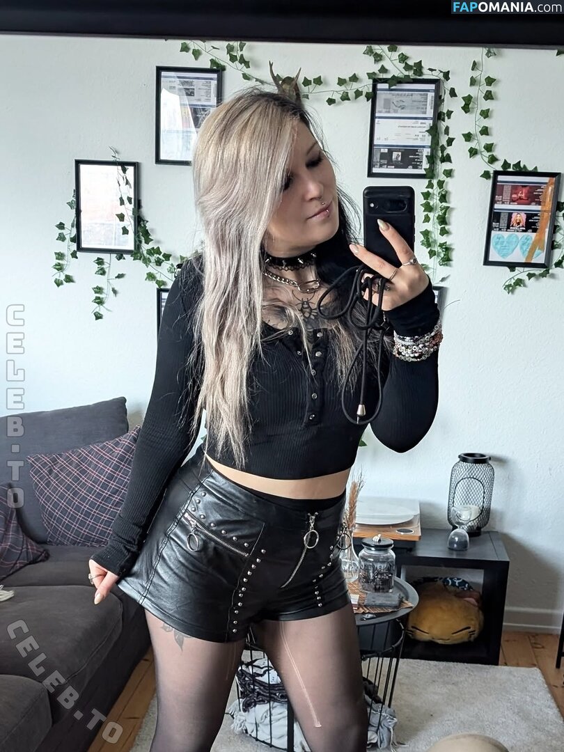 Zesschen / zesschen_twitch Nahý OnlyFans  Uniklá fotka #1