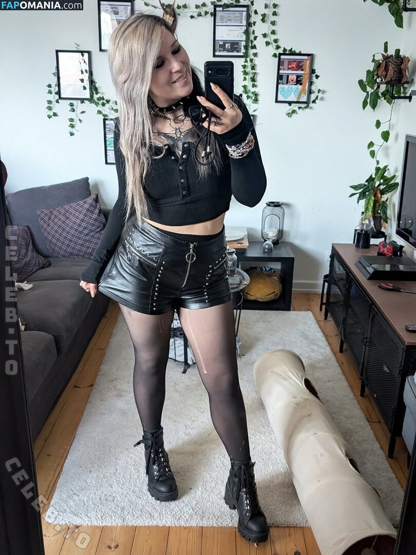 Zesschen / zesschen_twitch Nahý OnlyFans  Uniklá fotka #2