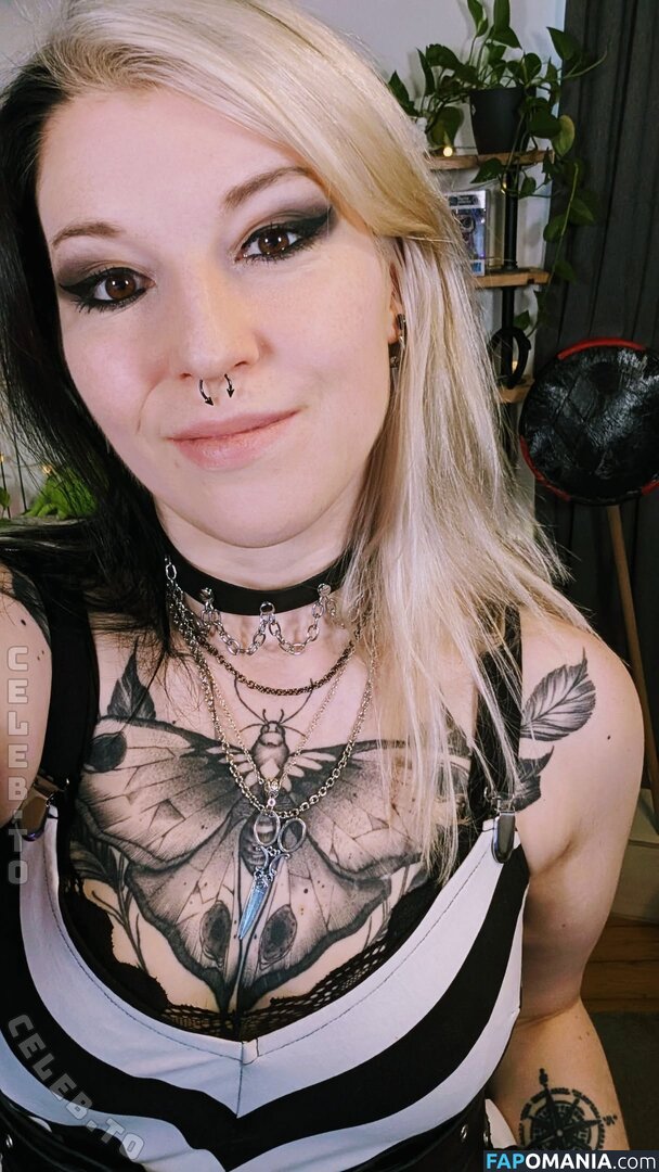 Zesschen / zesschen_twitch Nahý OnlyFans  Uniklá fotka #6
