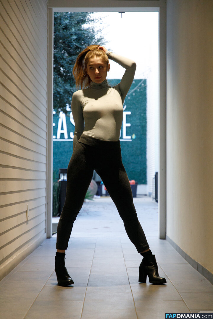 Zishy / zishylives Nahý OnlyFans  Uniklá fotka #472