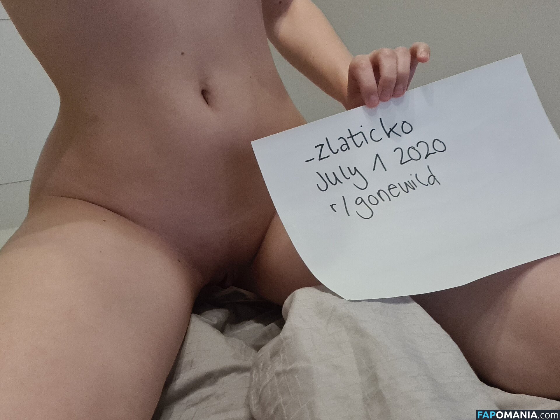 _.zlaticko / _zlaticko / miadedee Nahý OnlyFans  Uniklá fotka #8