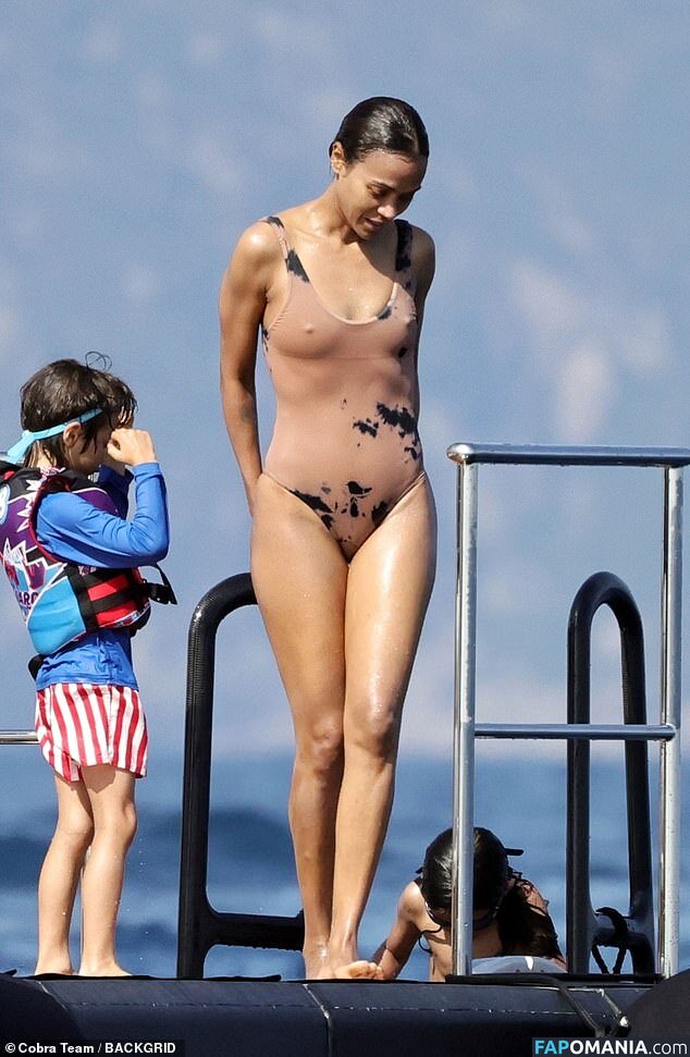 Zoë Saldana Nahý OnlyFans  Uniklá fotka #20