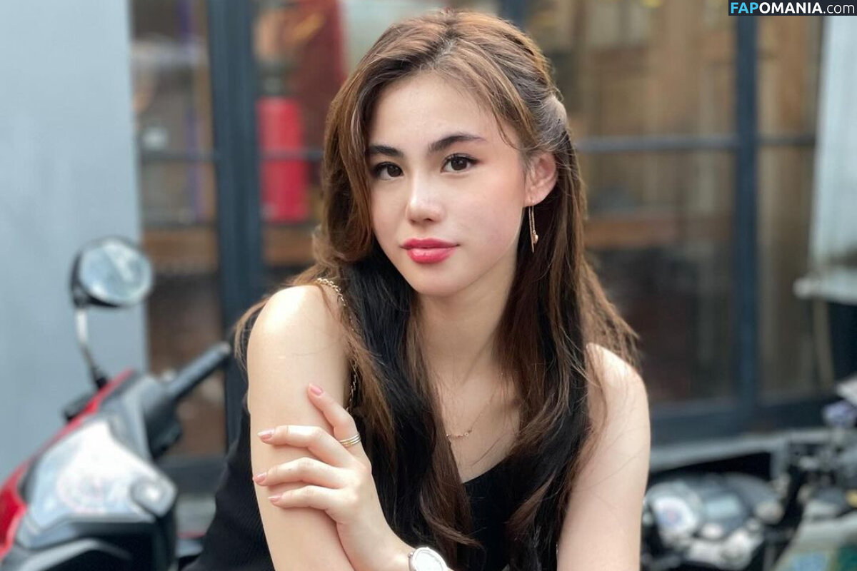 Zoe Levana Nahý OnlyFans  Uniklá fotka #3