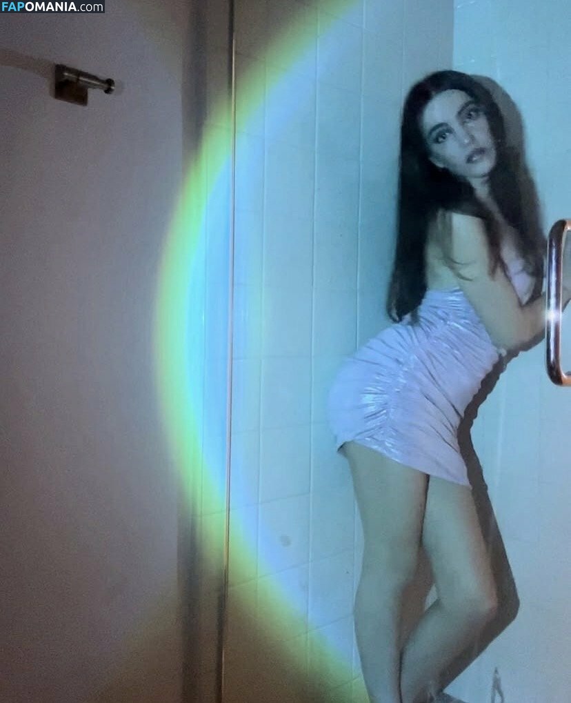 Zoe Liddell Nahý OnlyFans  Uniklá fotka #9