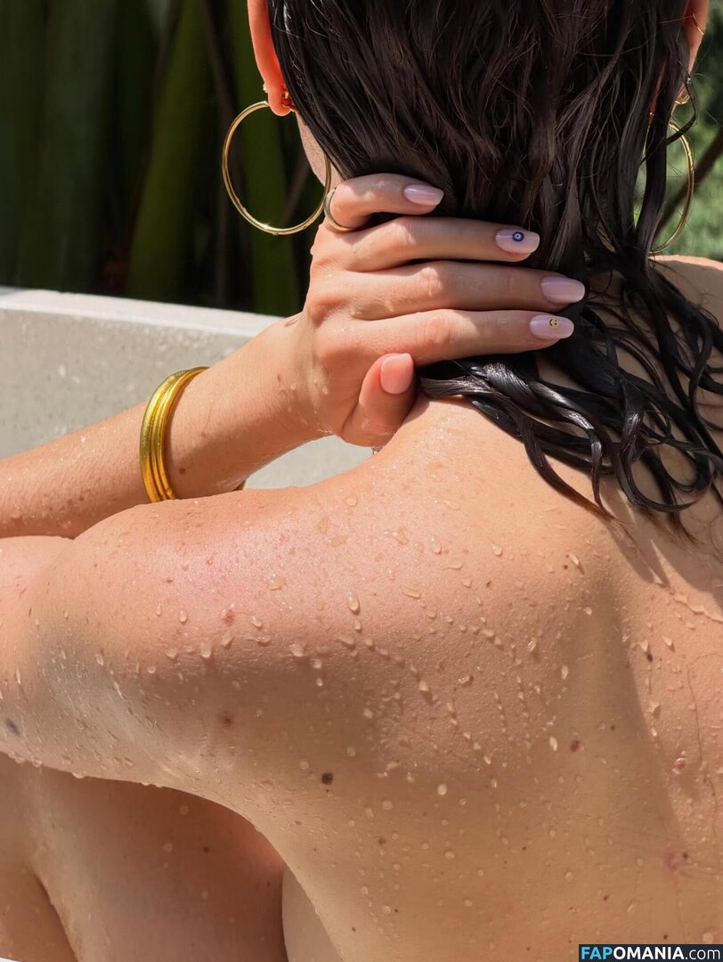 Zoelegavrian _ Zazou_dcy / zoelegavrian Nahý OnlyFans  Uniklá fotka #4