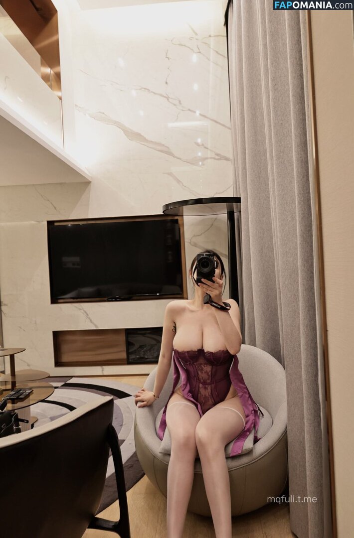 ZuoGongzi / zuo_gongzi Nahý OnlyFans  Uniklá fotka #12